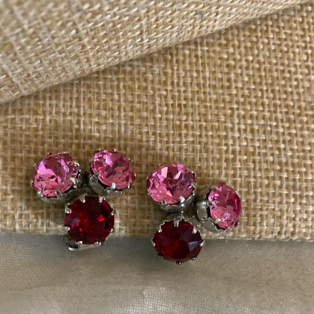 Vintage Red & Pink Prong Set‎ Rhinestones Clip on Earrings